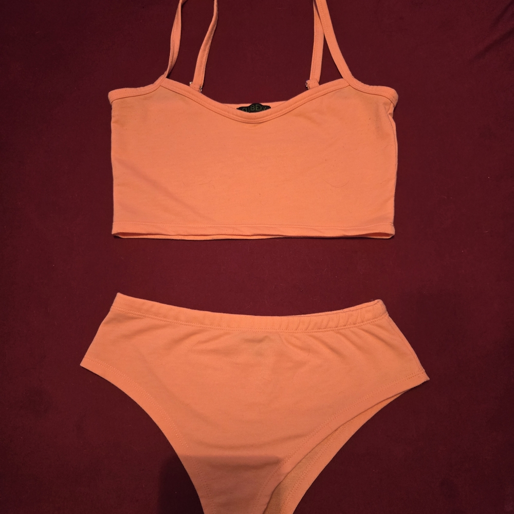 Stylish Orange Women's CLUB Exx Set Size medium